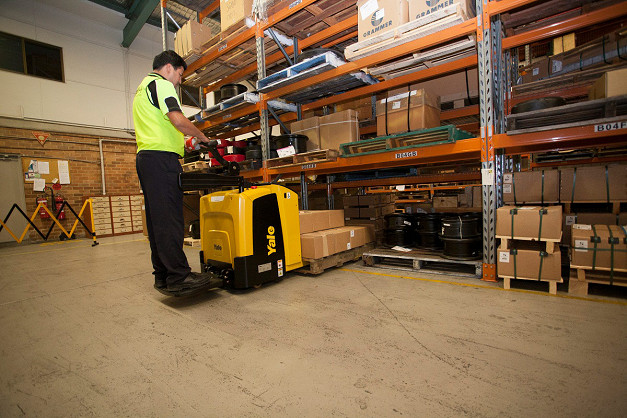 Yale MP20AP Platform Pallet Trucks