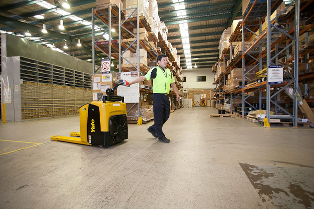 Yale MP20AP Platform Pallet Trucks