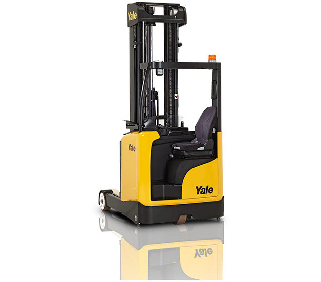 Yale MR14-25 Sit-on Moving Mast Reach Trucks