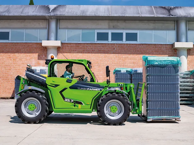 Merlo Turbofarmer 33.7 Compact Telehandler