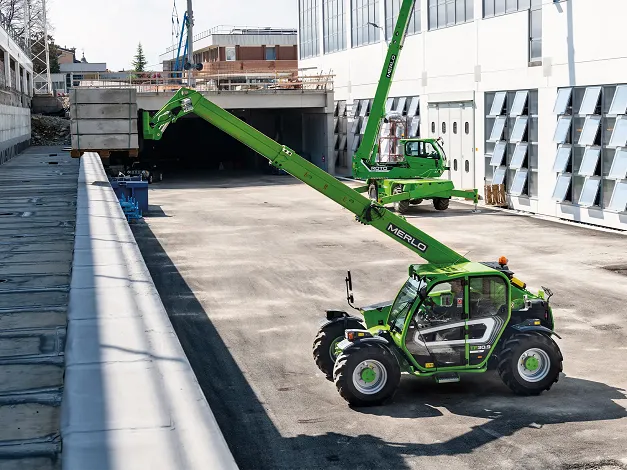 Merlo Turbofarmer 33.7 Compact Telehandler